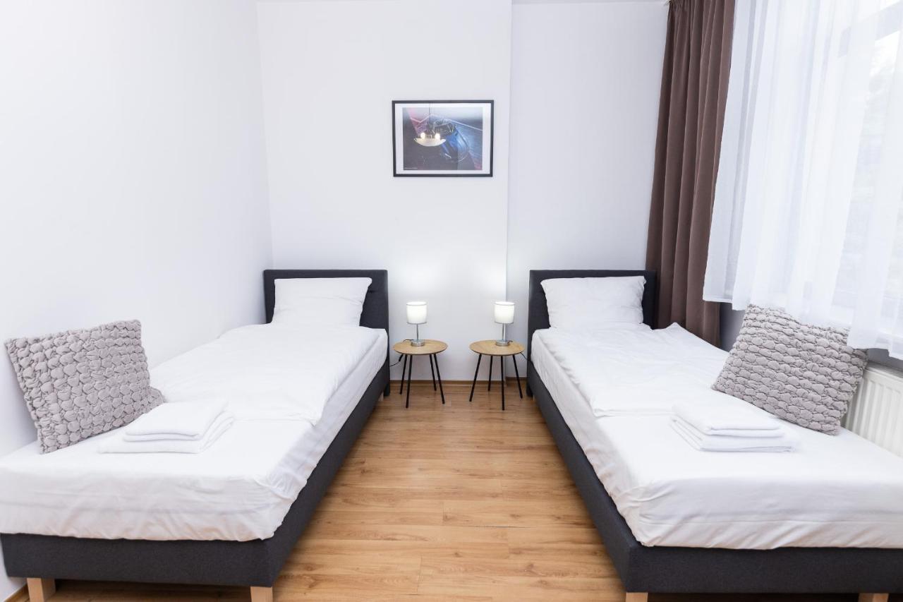 Hotel Tor Kielce Cminsk Exterior foto
